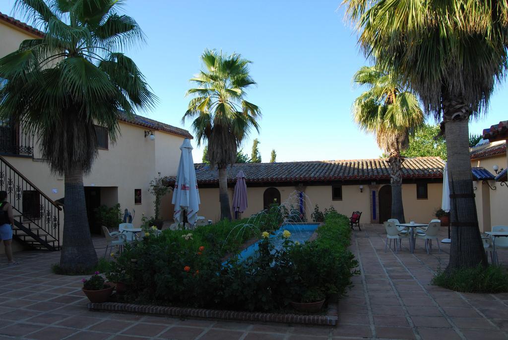 Hotel Hacienda Mendoza Archidona Exterior foto